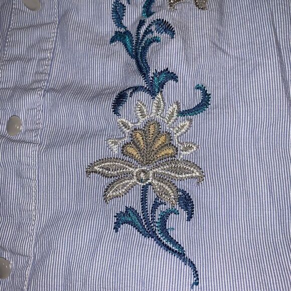 Flower & Feather embroidered floral top L - Picture 4 of 5